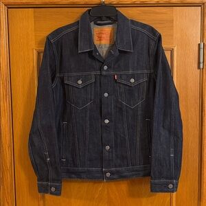 Levi’s Trucker Rigid Denim Dark Denim Jacket Men’s Size M